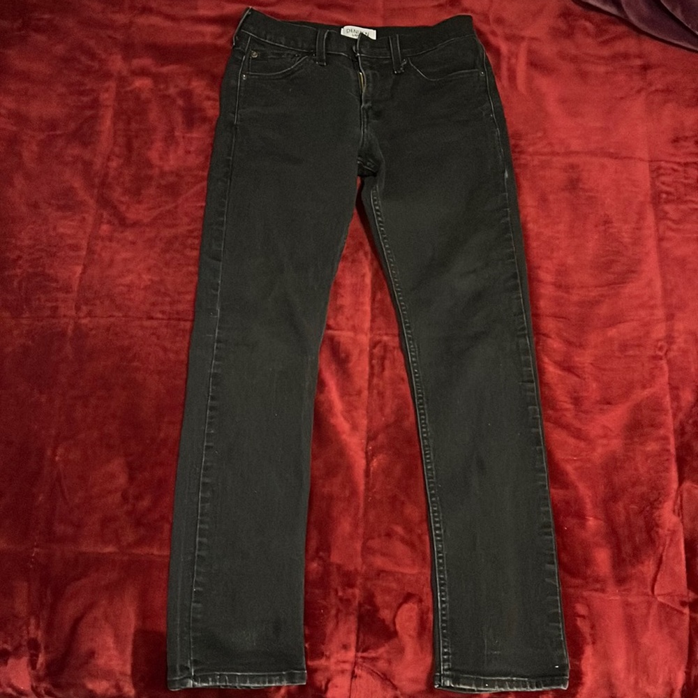 Skinny Black Levi Pants